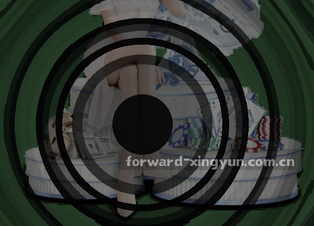 数据中心蓝光闪烁服务器前指尖划过屏幕链路图流动
